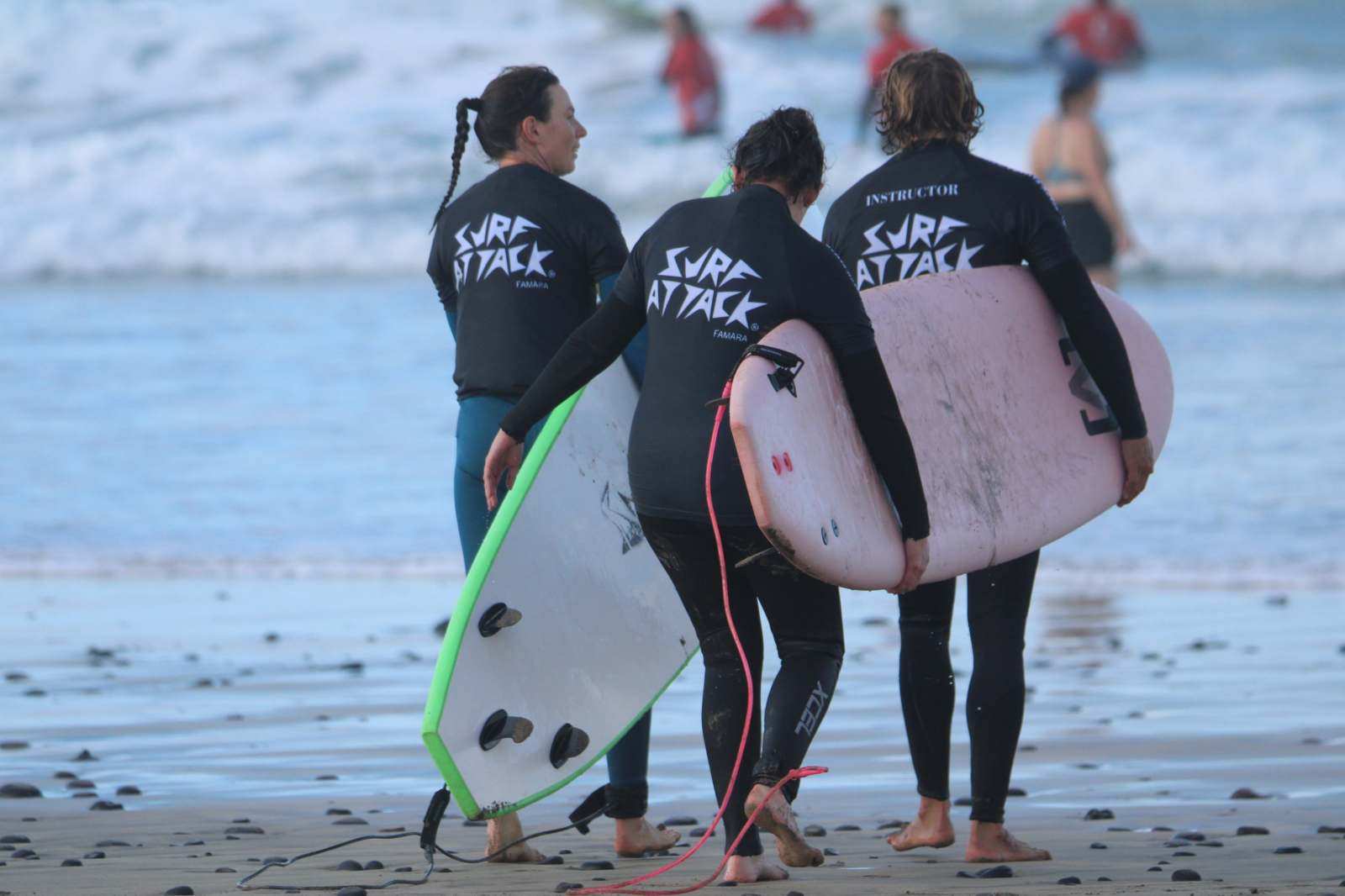 Discover the Best Surf Spots in Lanzarote: Your Guide to Surfing Lanzarote Famara School Caleta de Famara
