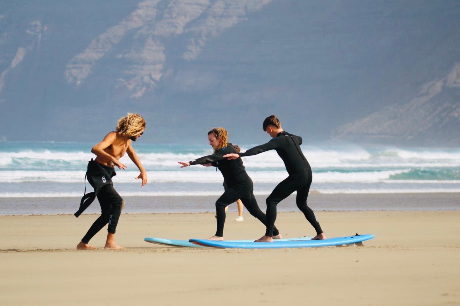 Private Surf Lesson for 2 - Bring your friend (per person) - Surf Attack Famara – Surf Lessons & Surf Shop Lanzarote
